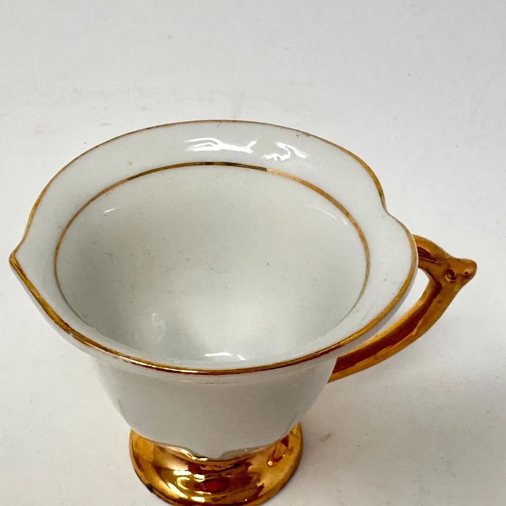 Vintage Inarco Japan White Gold Leaf Demitasse Teacup Saucer Set 2pc E-168-3